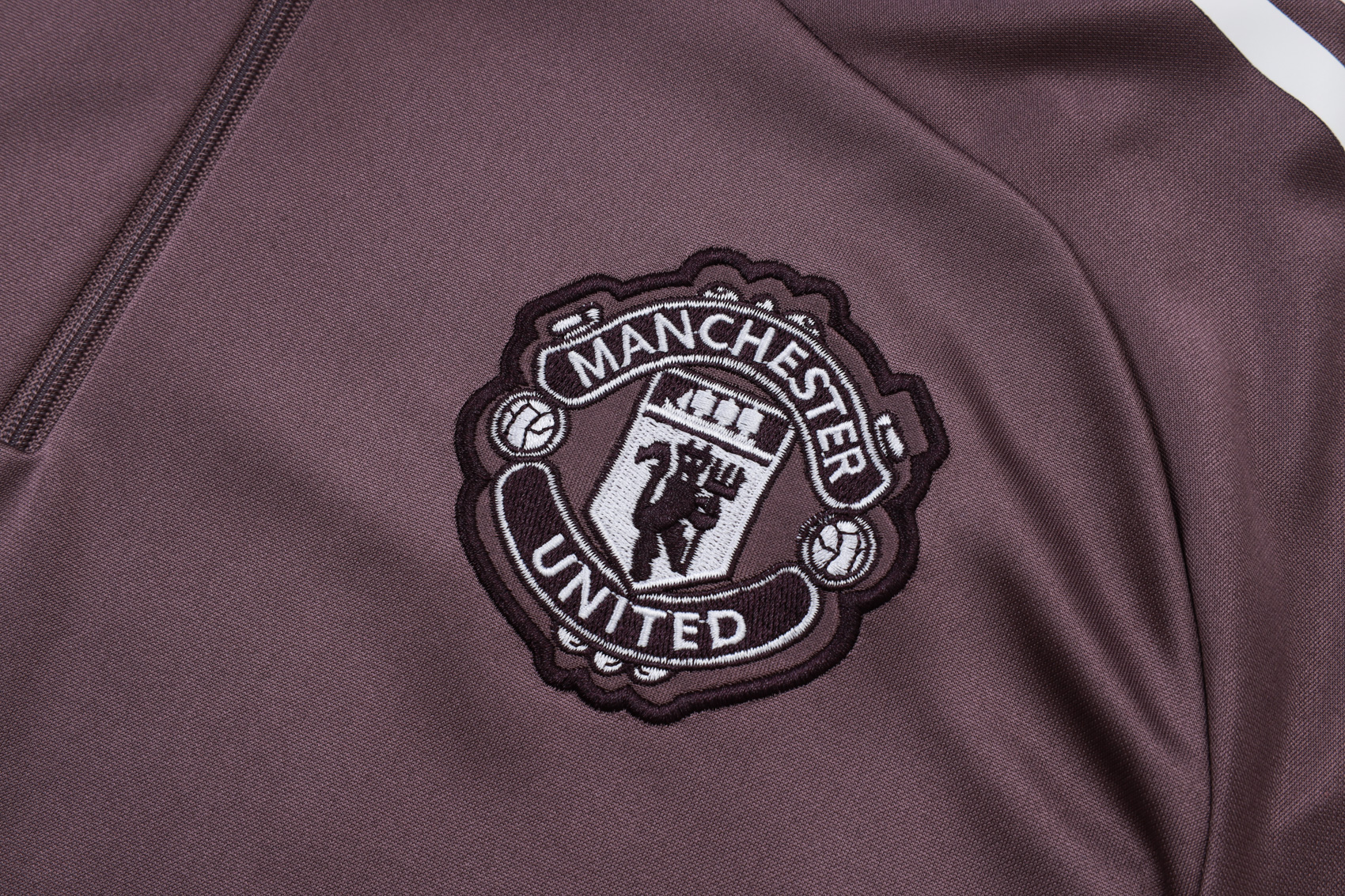 Manchester United Training Kit (Sweatshirt+Pants) Grayish Purple 2025/26