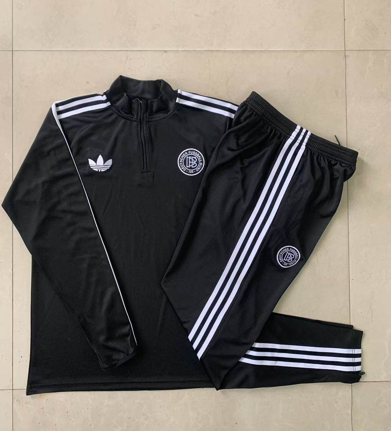 Germany Training Kit (Sweatshirt+Pants) Black 2025
