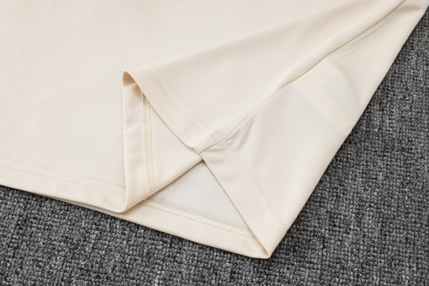 Real Madrid Sleeveless Training Kit White 2025/26