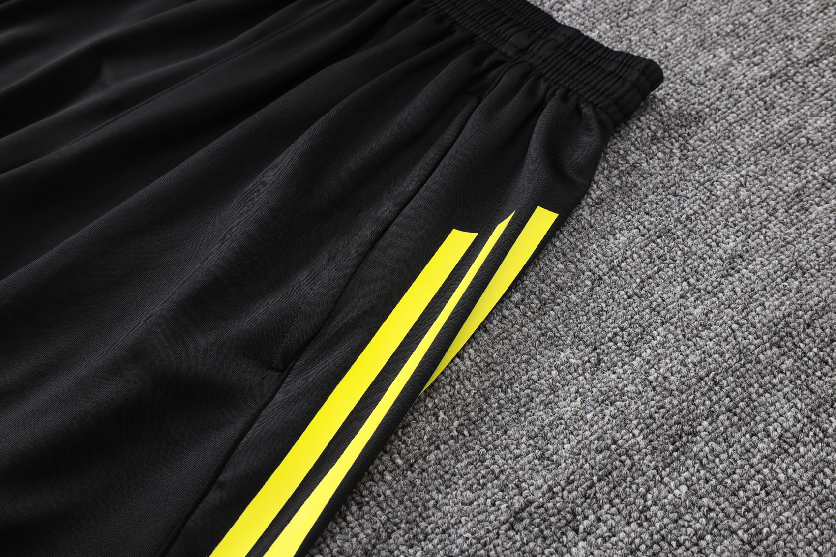 Manchester United Training Jersey Kit Black 2025/26