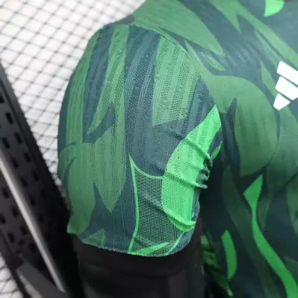 Liverpool Authentic Football Jersey Green Special Edition Shirt 2025/26