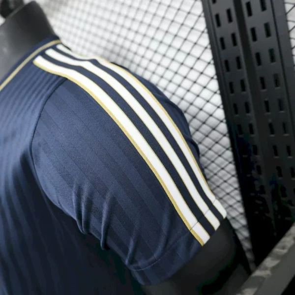 Juventus Authentic Soccer Jersey Terrace Icons Shirt 2025/26