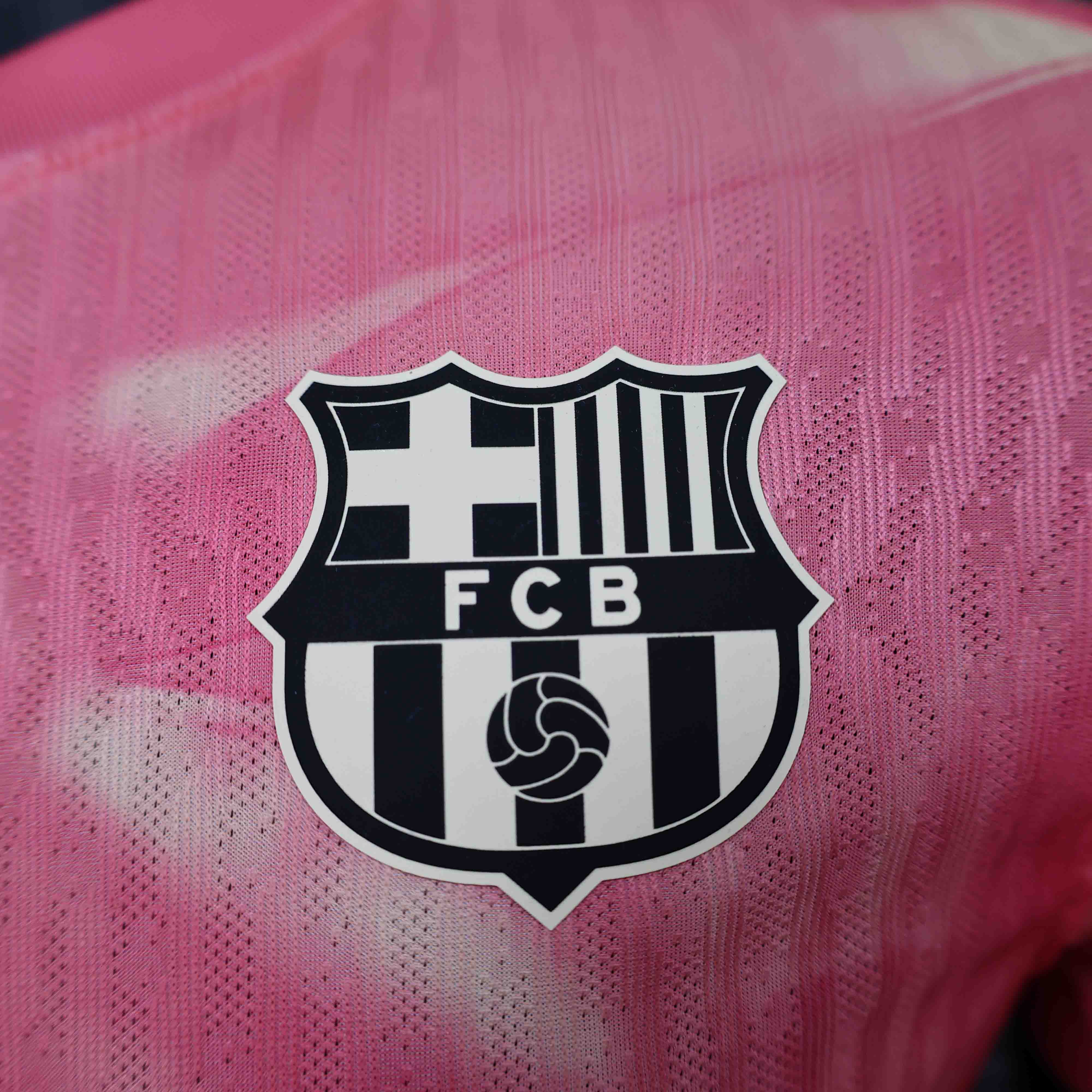 Authentic Football Jersey Barcelona Pink Special Edition Shirt 2025/26
