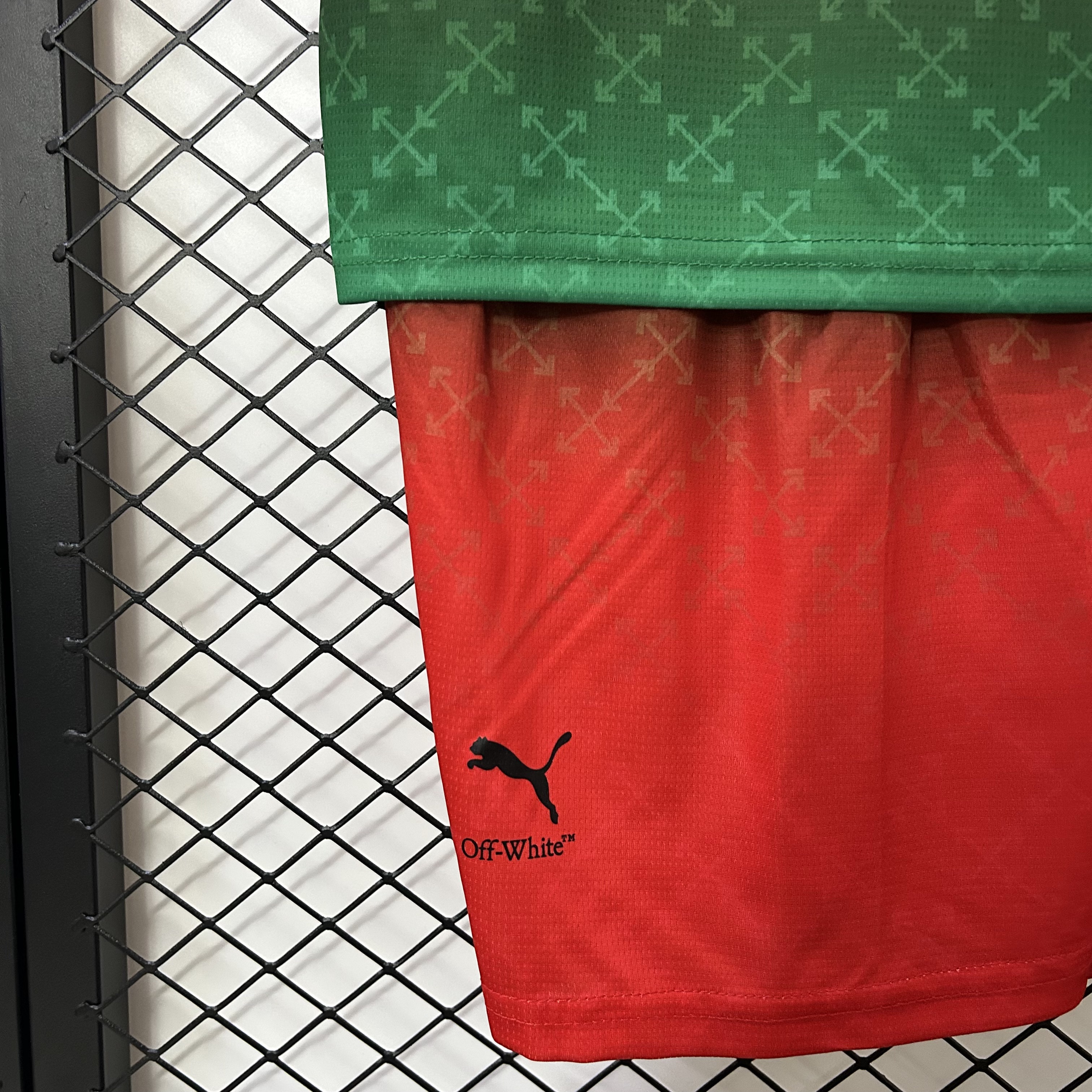 AC Milan Soccer Jersey Fourth Away Goalkeeper Kids Kit Jersey+Shorts 2024/25