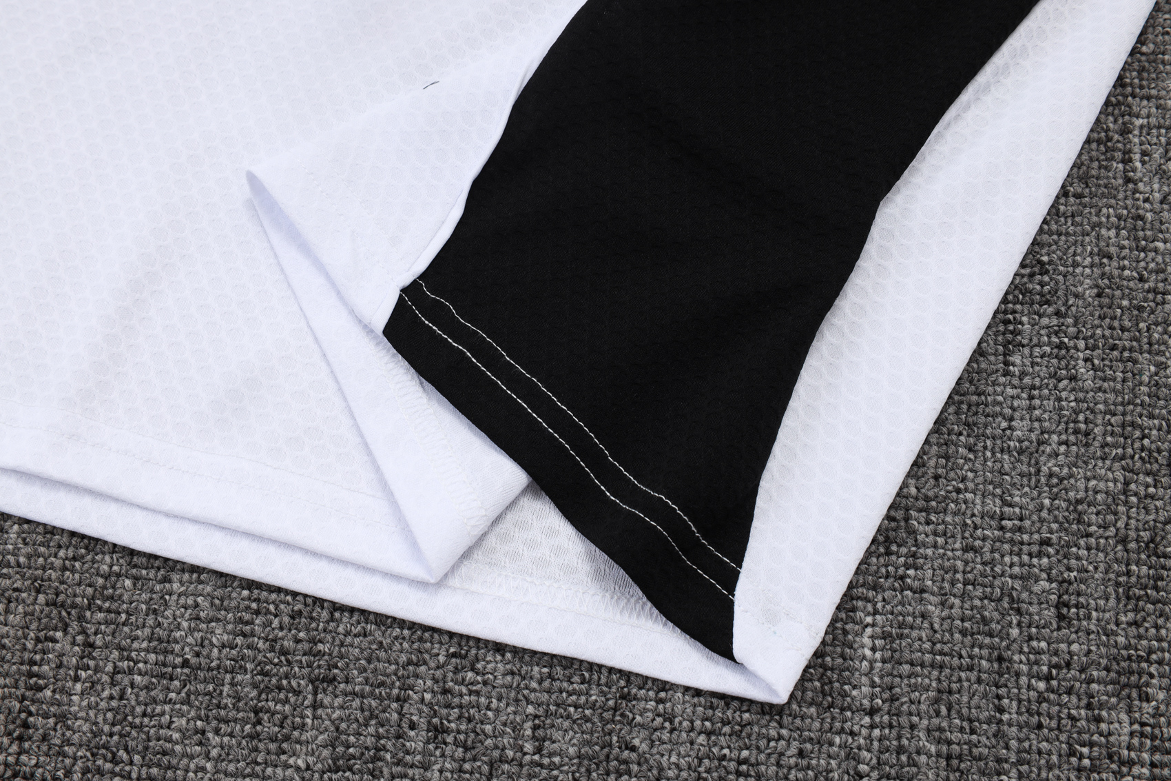 Liverpool Training Jersey Kit White 2025/26