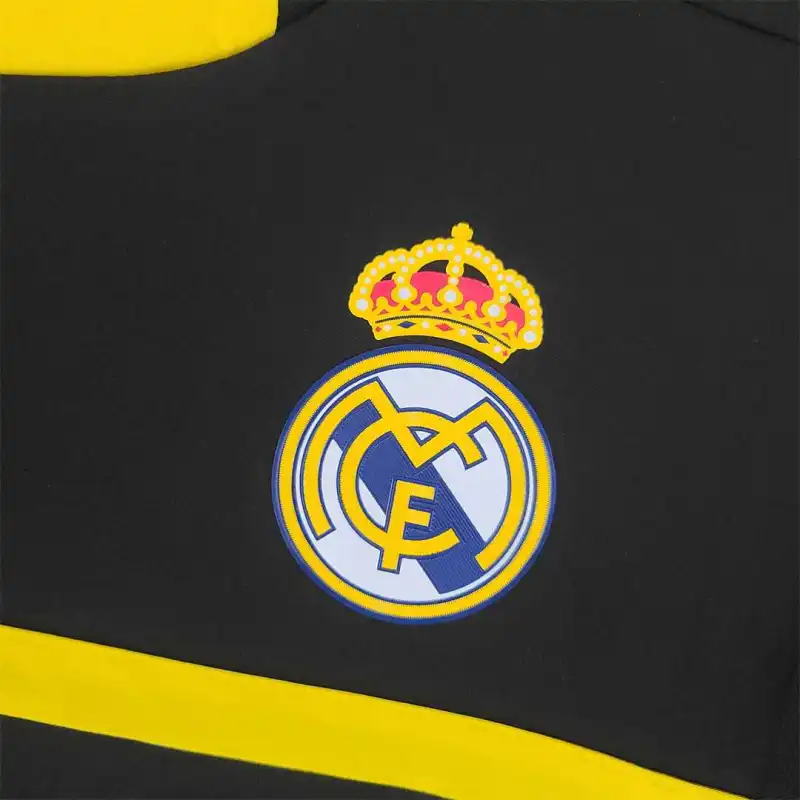 Real Madrid Retro Jersey Away Goalkeeper Black Soccer Custom Shirt 2011/12