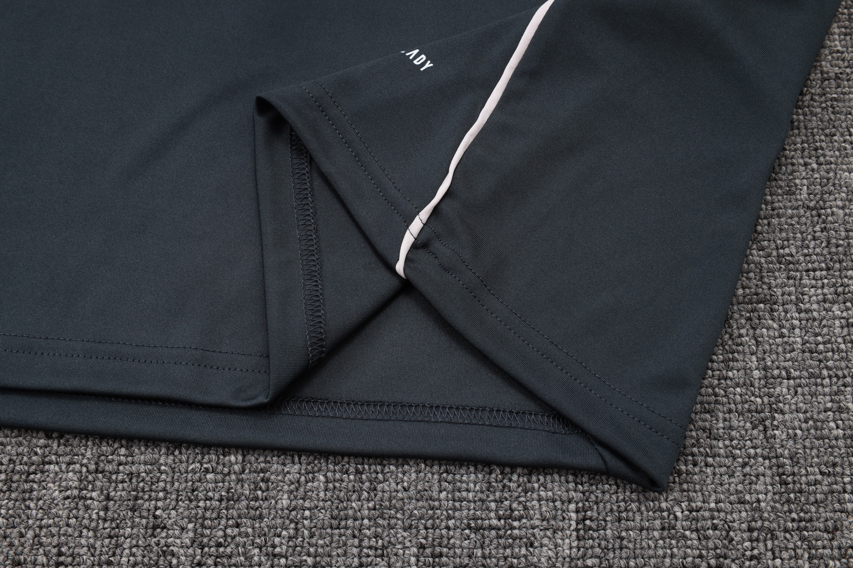 Real Madrid Sleeveless Training Kit Gray 2025/26