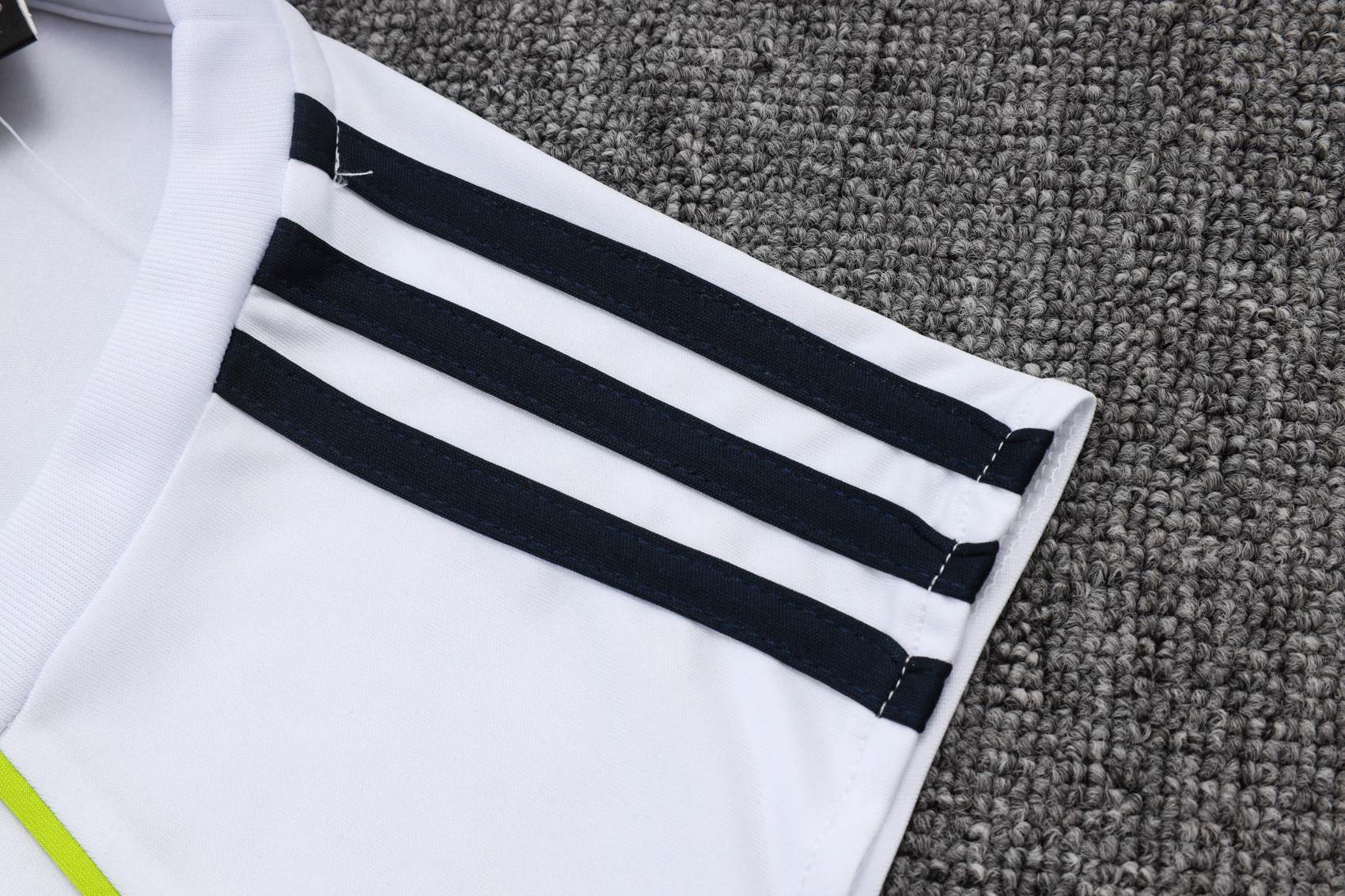 Real Madrid Sleeveless Training Kit White 2025/26