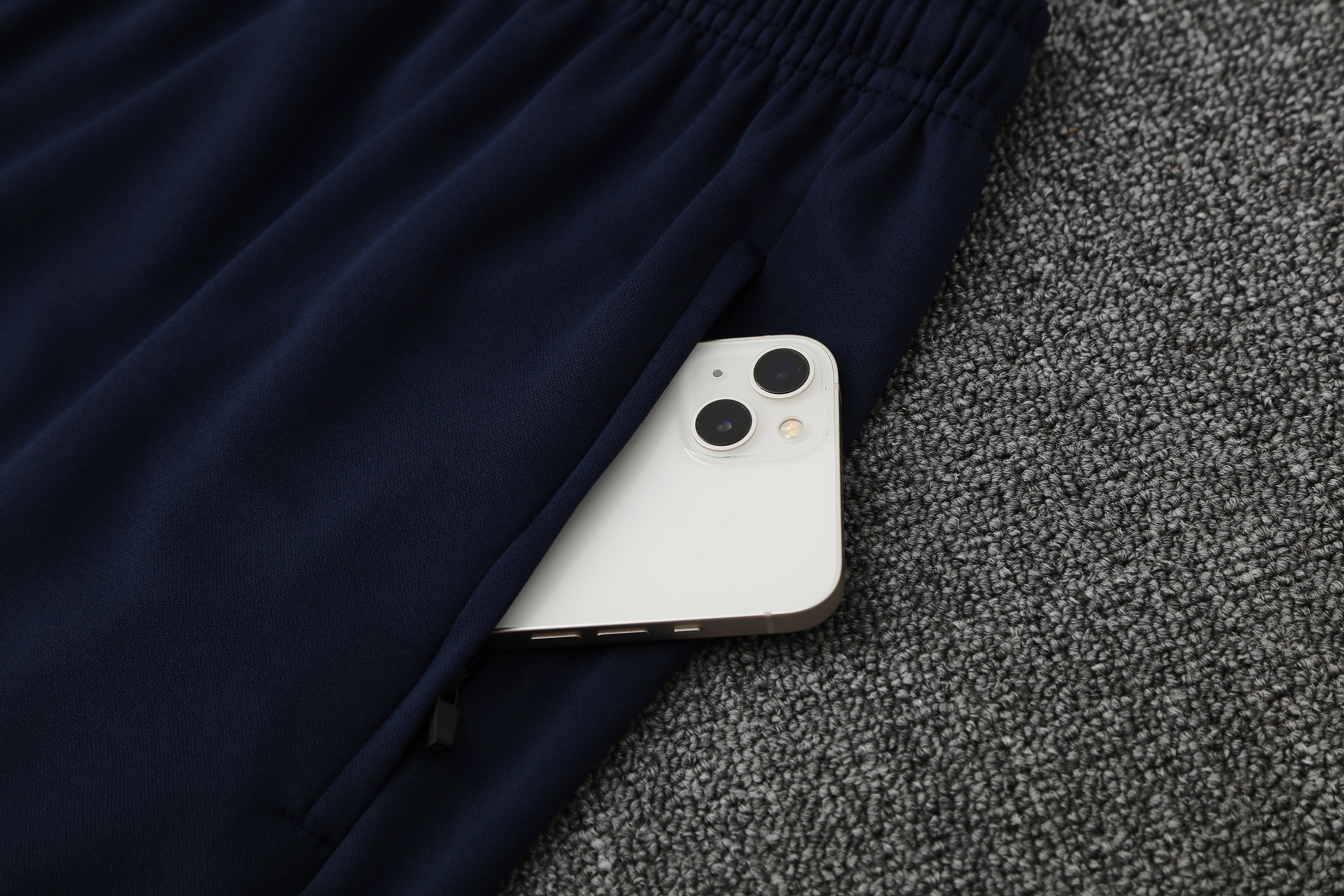 Barcelona Authentic Training Kit (Sweatshirt+Pants) 2025/26 - Player Version