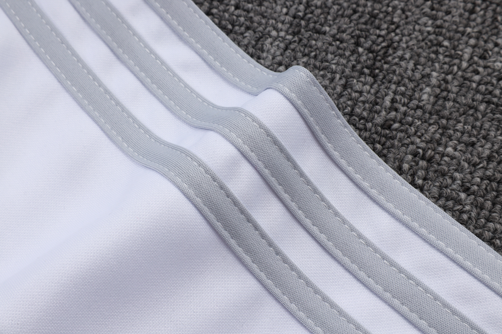 Real Madrid Training Kit (Sweatshirt+Pants) White 2025/26