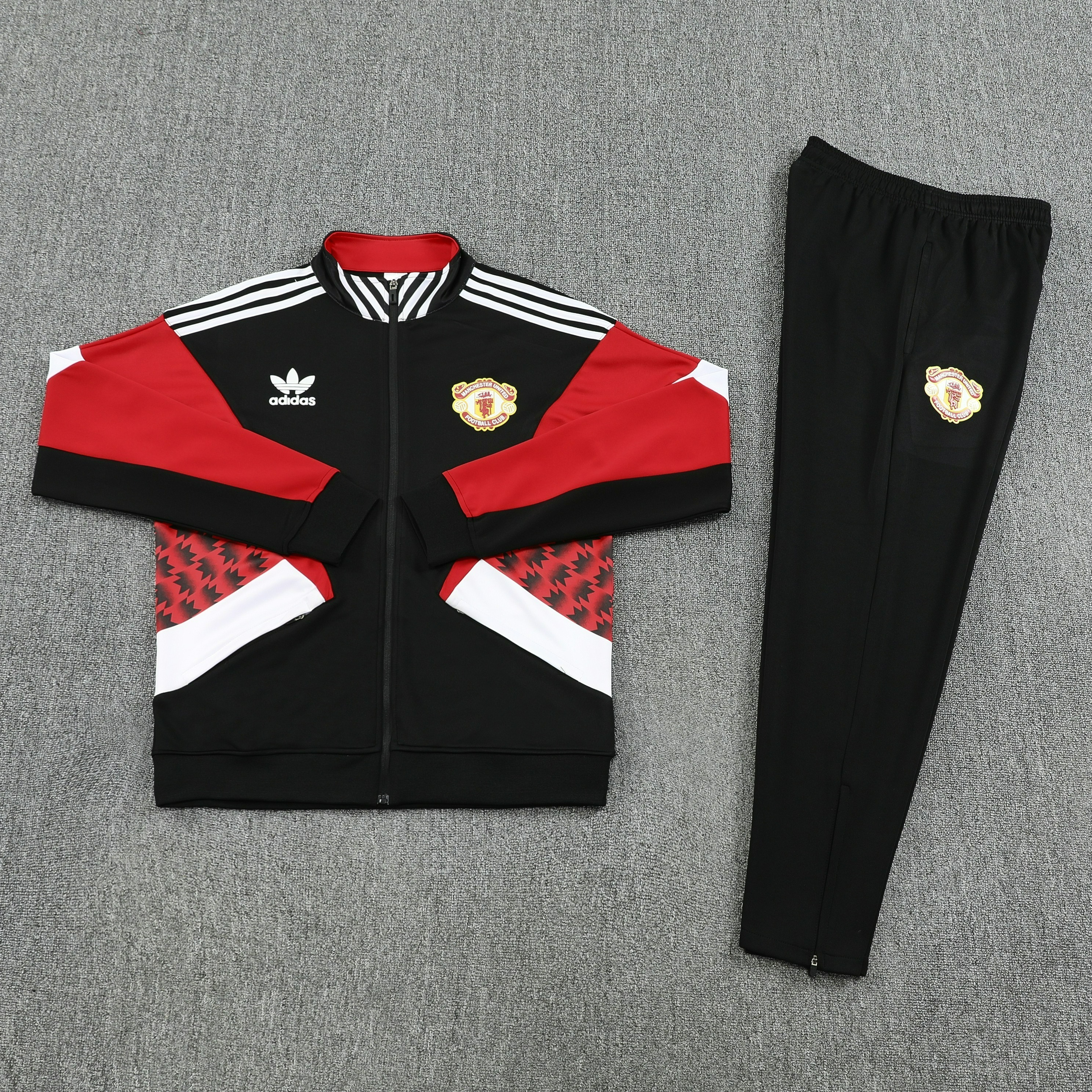 Manchester United Retro Training Kit (Jacket+Pants) 2025/26