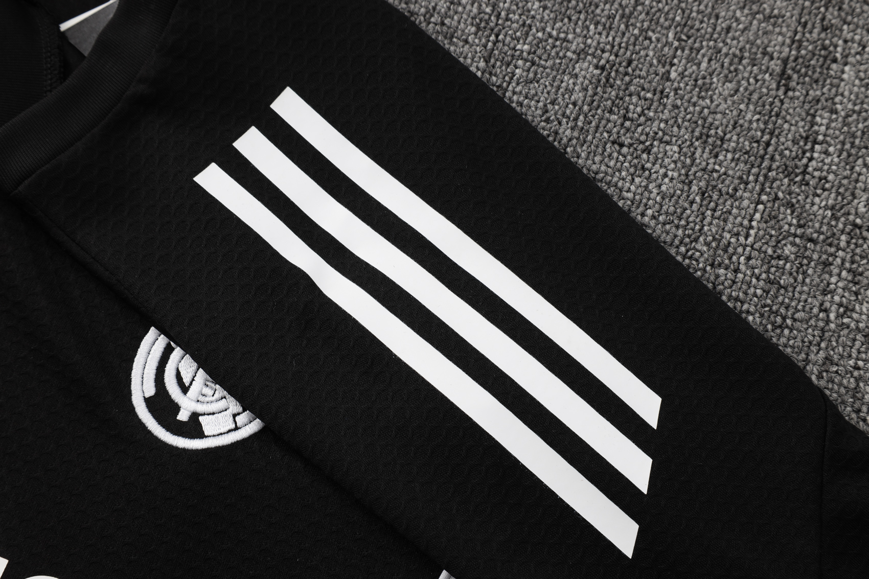 Real Madrid Training Jersey Kit Black 2025/26