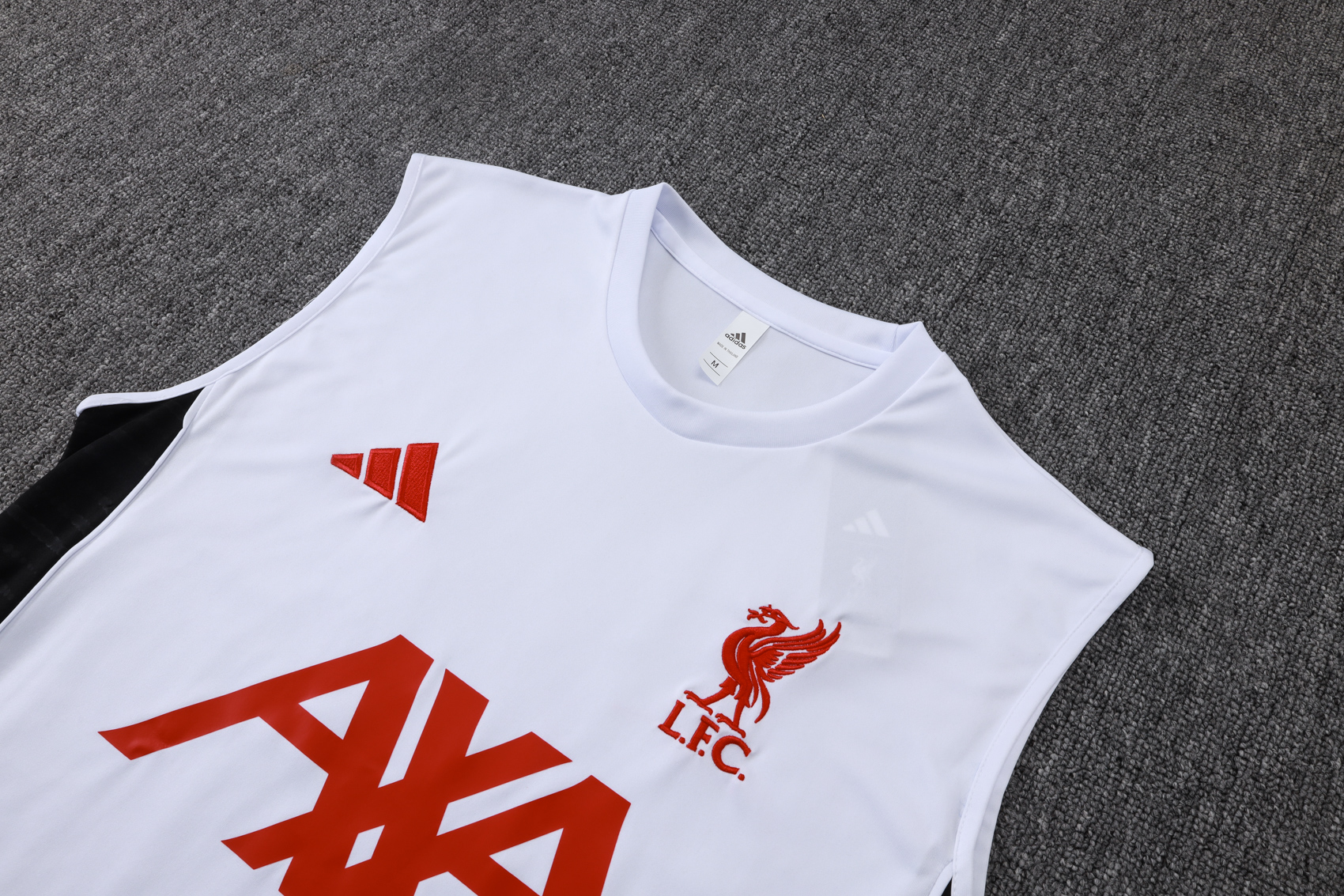 Liverpool Sleeveless Training Kit White 2025/26