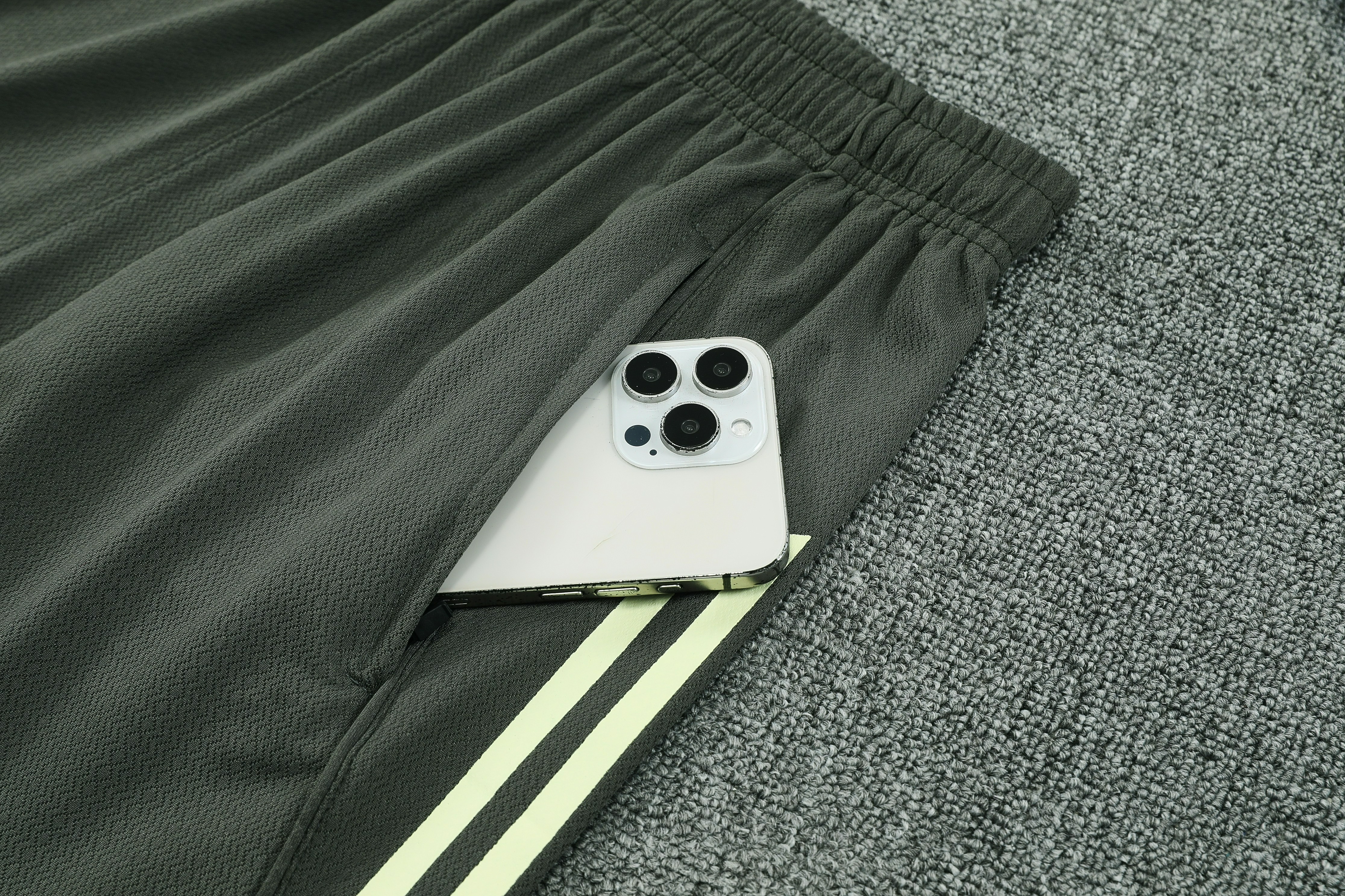 Real Madrid Training Jersey Kit Green 2025/26