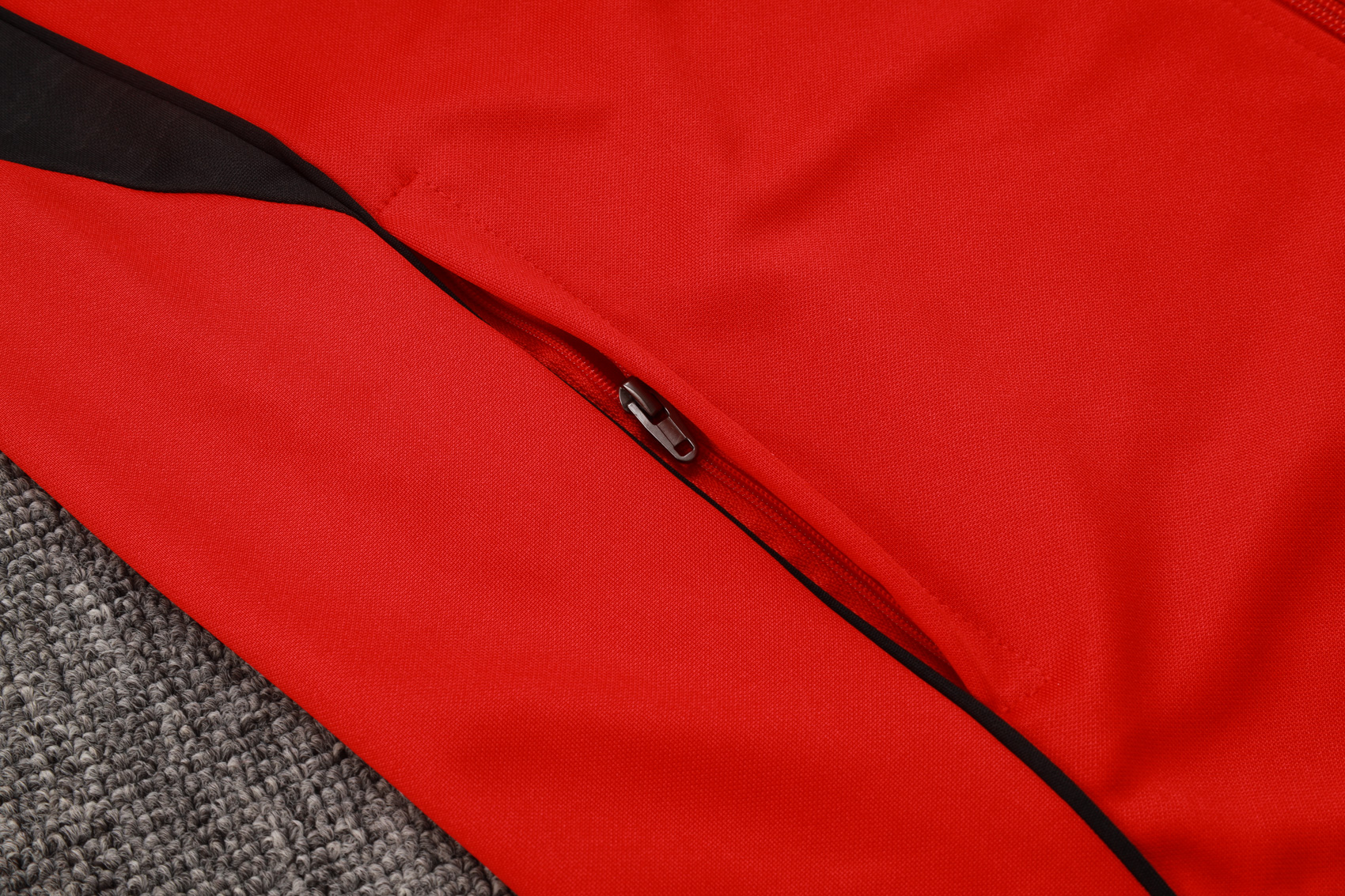 Liverpool Training Kit (Jacket+Pants) Red 2025/26