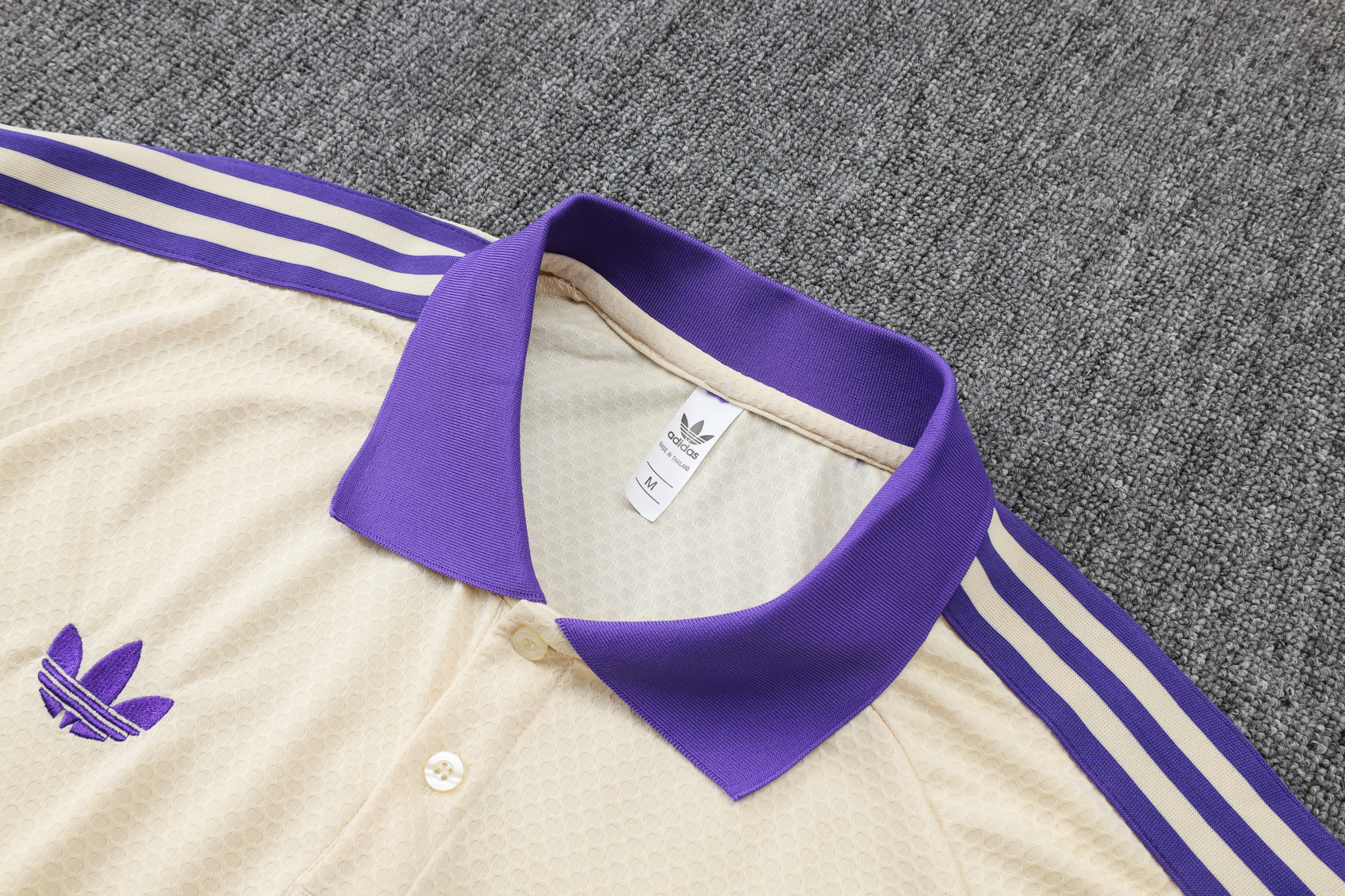Real Madrid Training Kit (Polo+Pants) Apricot 2025/26