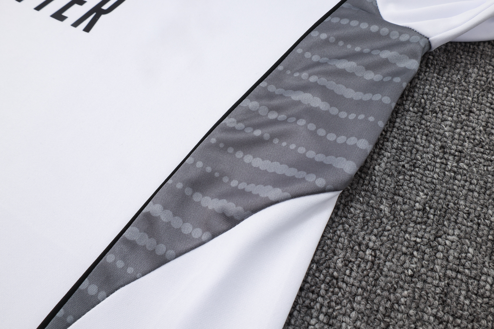 Real Madrid Training Kit (Sweatshirt+Pants) White 2025/26