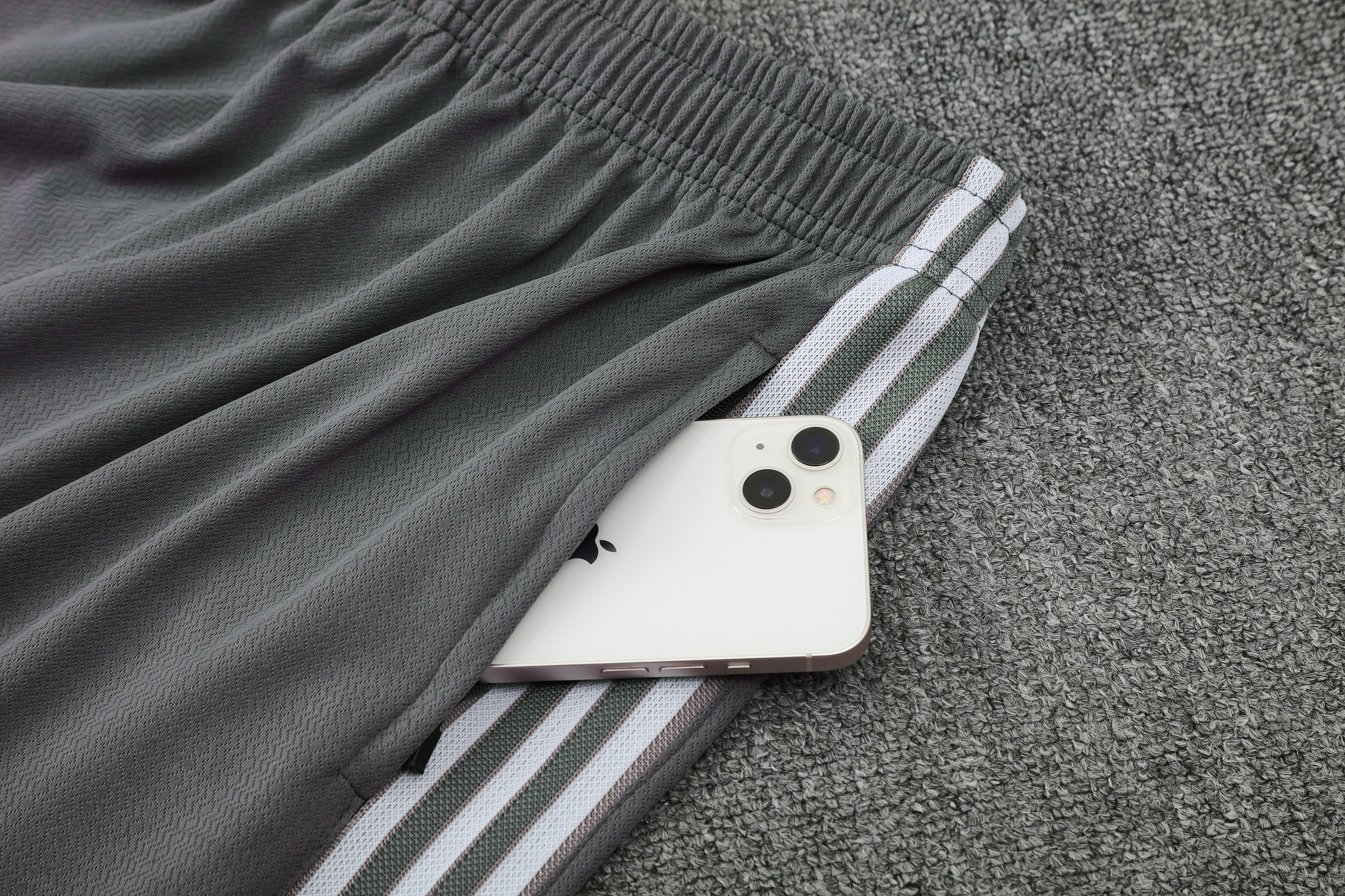 Real Madrid Training Jersey Kit Gray 2025/26