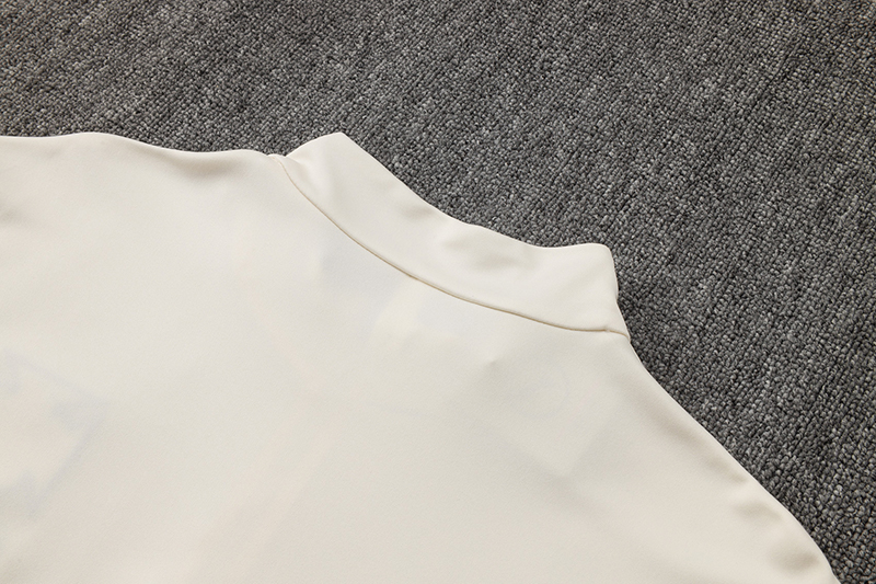 Portugal Training Kit (Sweatshirt+Pants) Beige 2025