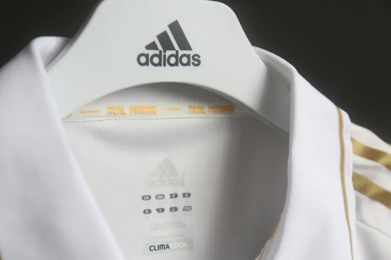Real Madrid Authentic Retro Jersey Home Long Sleeve Soccer Shirt 2011/12