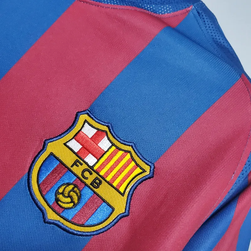 Barcelona Retro Jersey Home Soccer Shirt 2005-06
