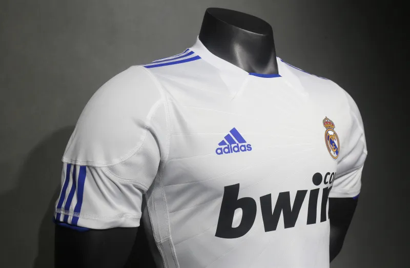 Real Madrid Authentic Retro Jersey Home Soccer Shirt 2010/11
