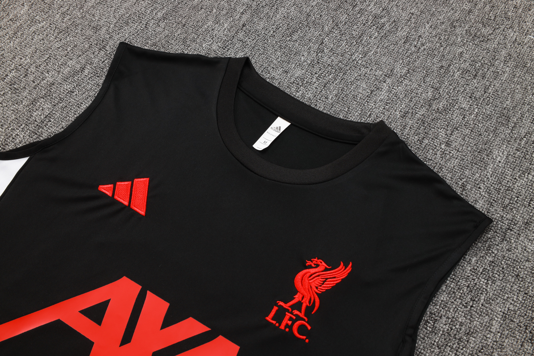 Liverpool Sleeveless Training Kit Black 2025/26