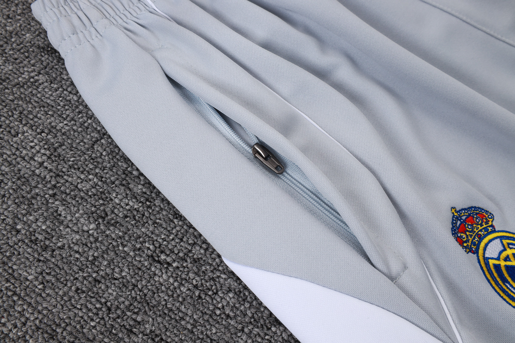 Real Madrid Training Kit (Jacket+Pants) White&Grey 2025/26