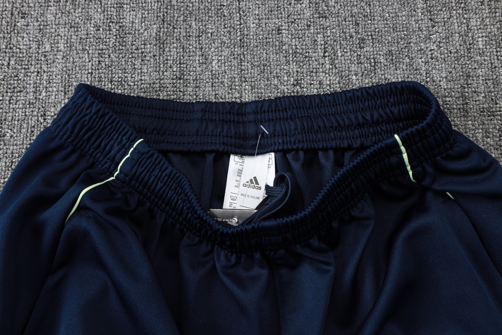 Real Madrid Training Kit (Jacket+Pants) Light Green 2025/26