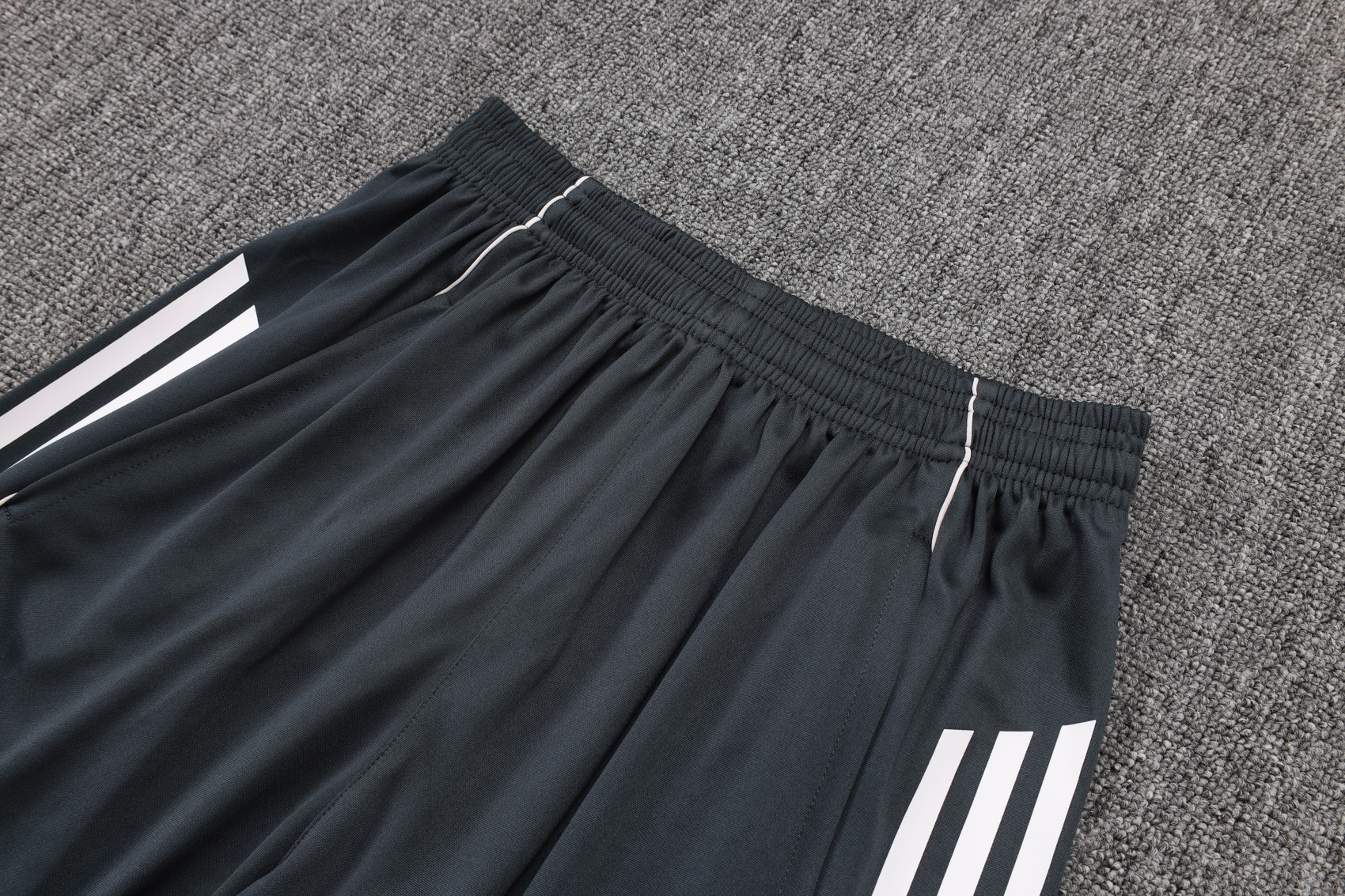 Real Madrid Training Jersey Kit Gray 2025/26