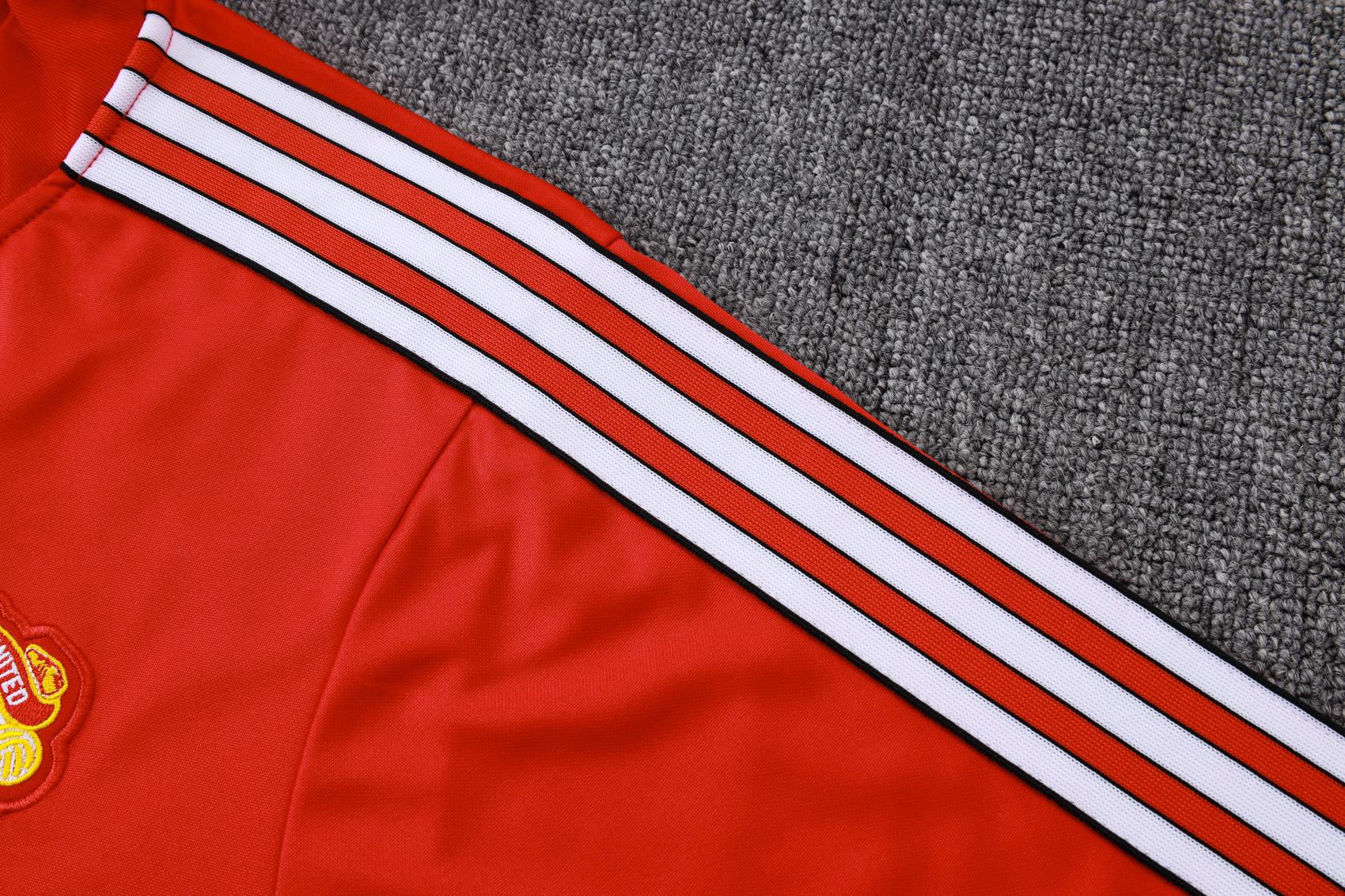 Manchester United Training Kit (Sweatshirt+Pants) Red 2025/26