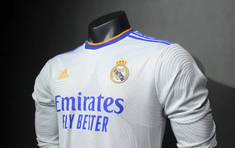 Real Madrid Authentic Retro Jersey Home Long Sleeve Soccer Shirt 2021/22