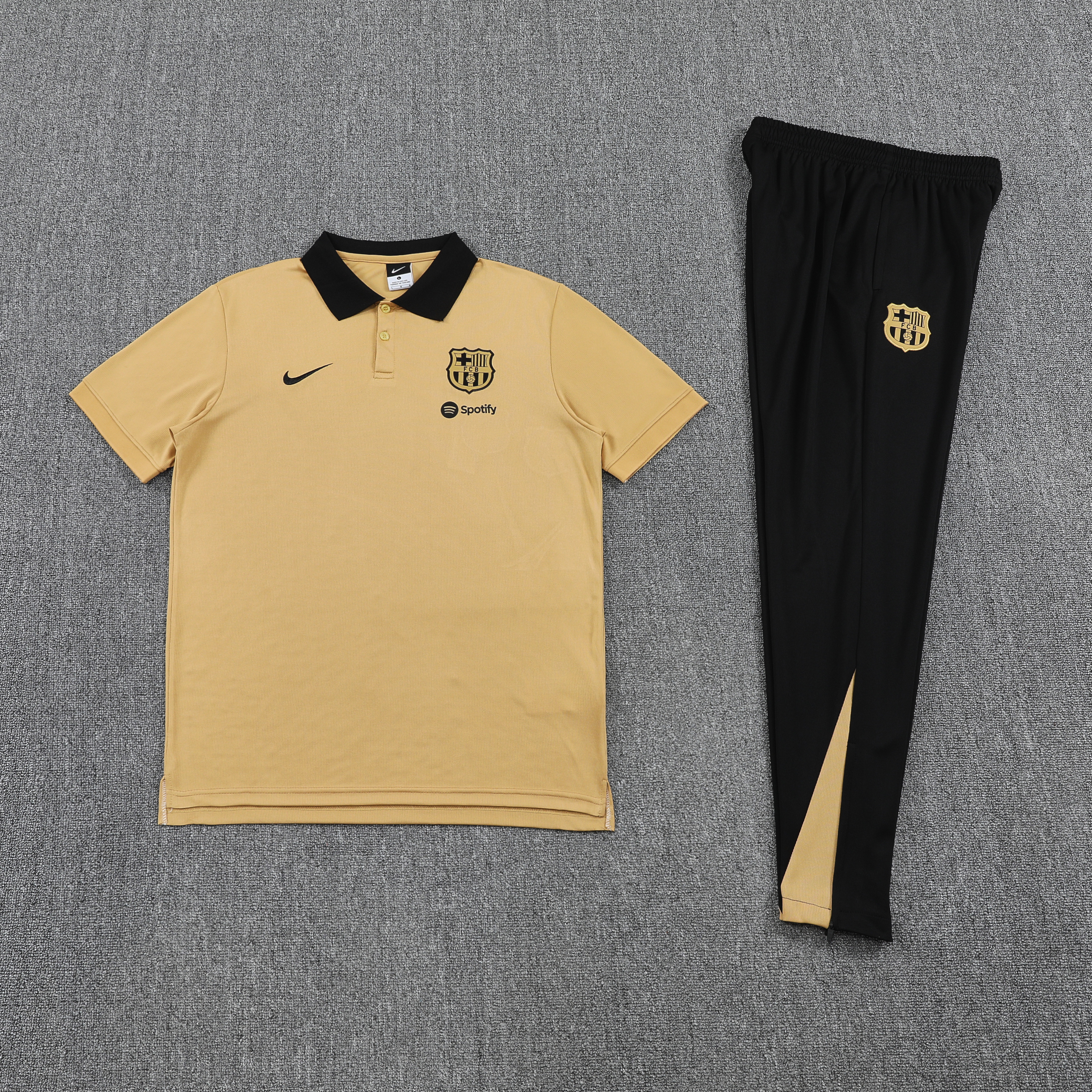 Barcelona Training Kit (Polo+Pants) 2025/26