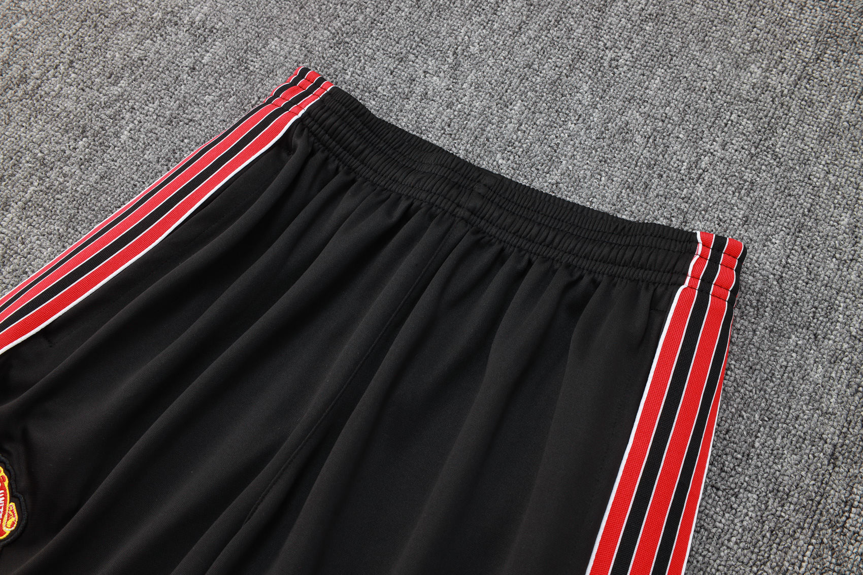 Manchester United Training Kit (Sweatshirt+Pants) Black 2025/26