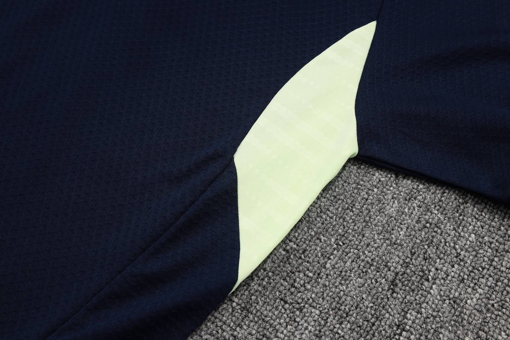 Real Madrid Training Kit (Polo+Pants) Cyan 2025/26