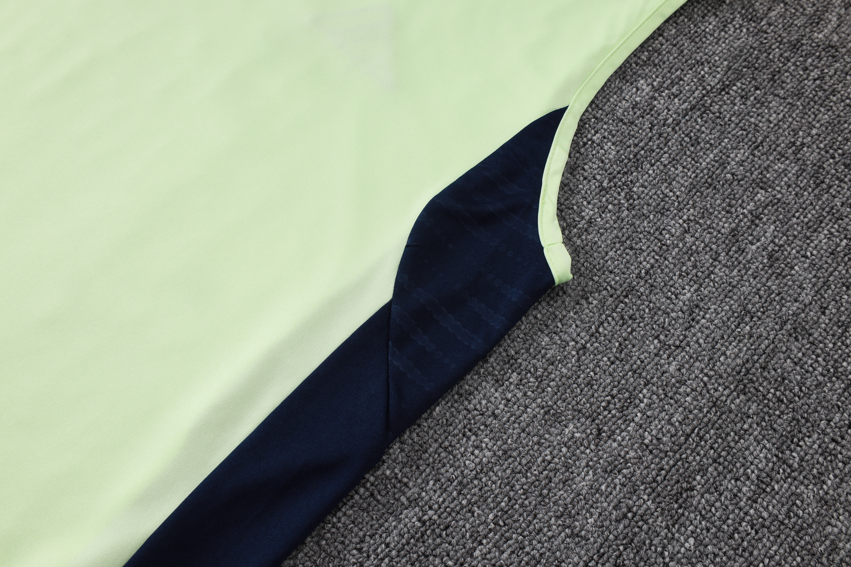 Real Madrid Sleeveless Training Kit Green 2025/26