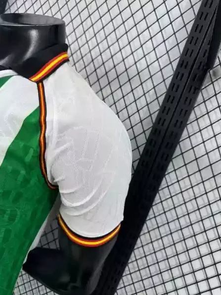 Real Betis Authentic Home Soccer Jersey 2025/26