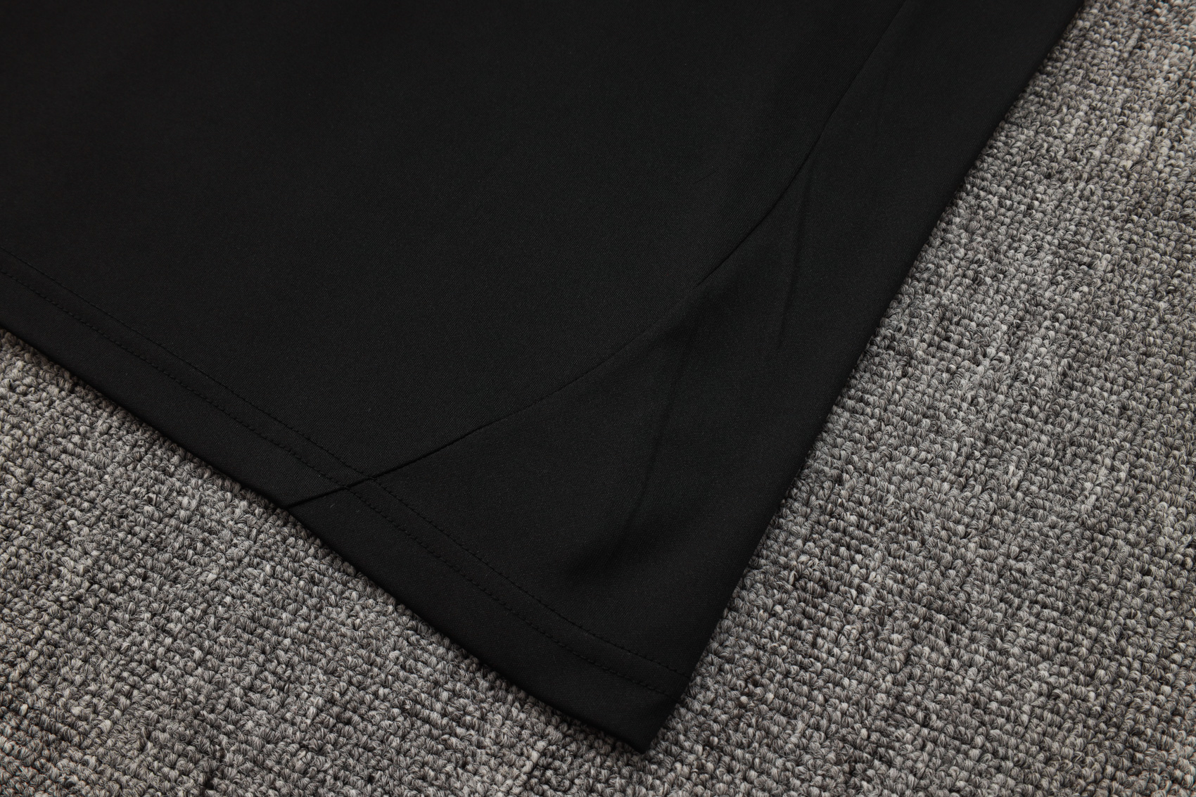 Liverpool Sleeveless Training Kit Black 2025/26