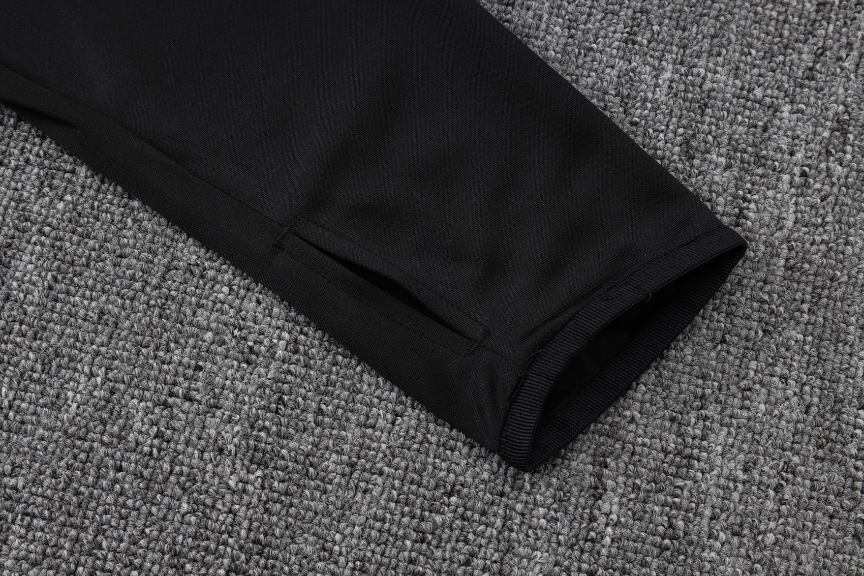 Manchester United Training Kit (Sweatshirt+Pants) Black 2025/26