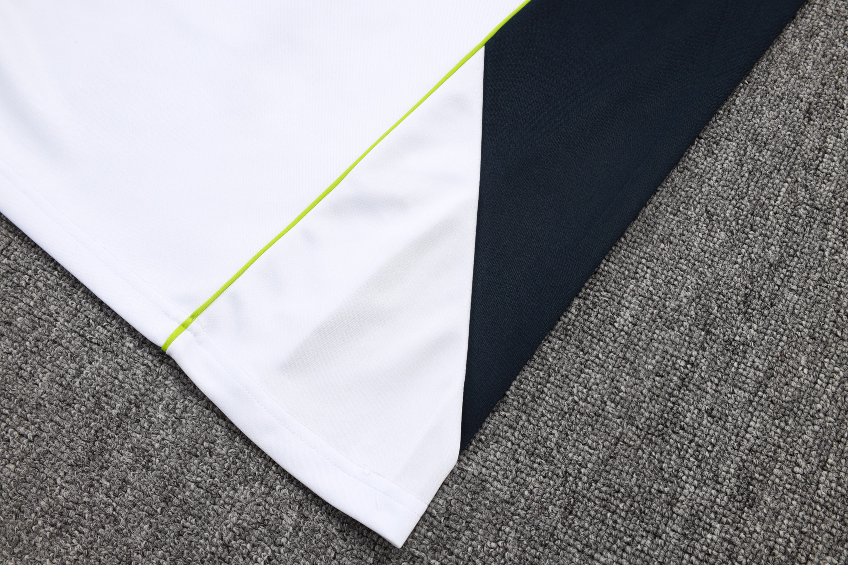 Real Madrid Training Kit (Sweatshirt+Pants) White 2025/26