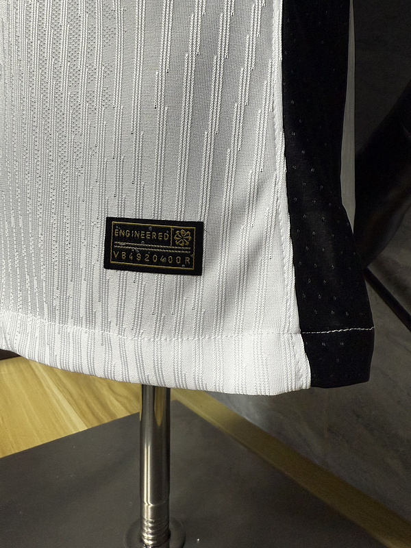 Authentic Soccer Jersey PSG White Training Shirt 2025/26