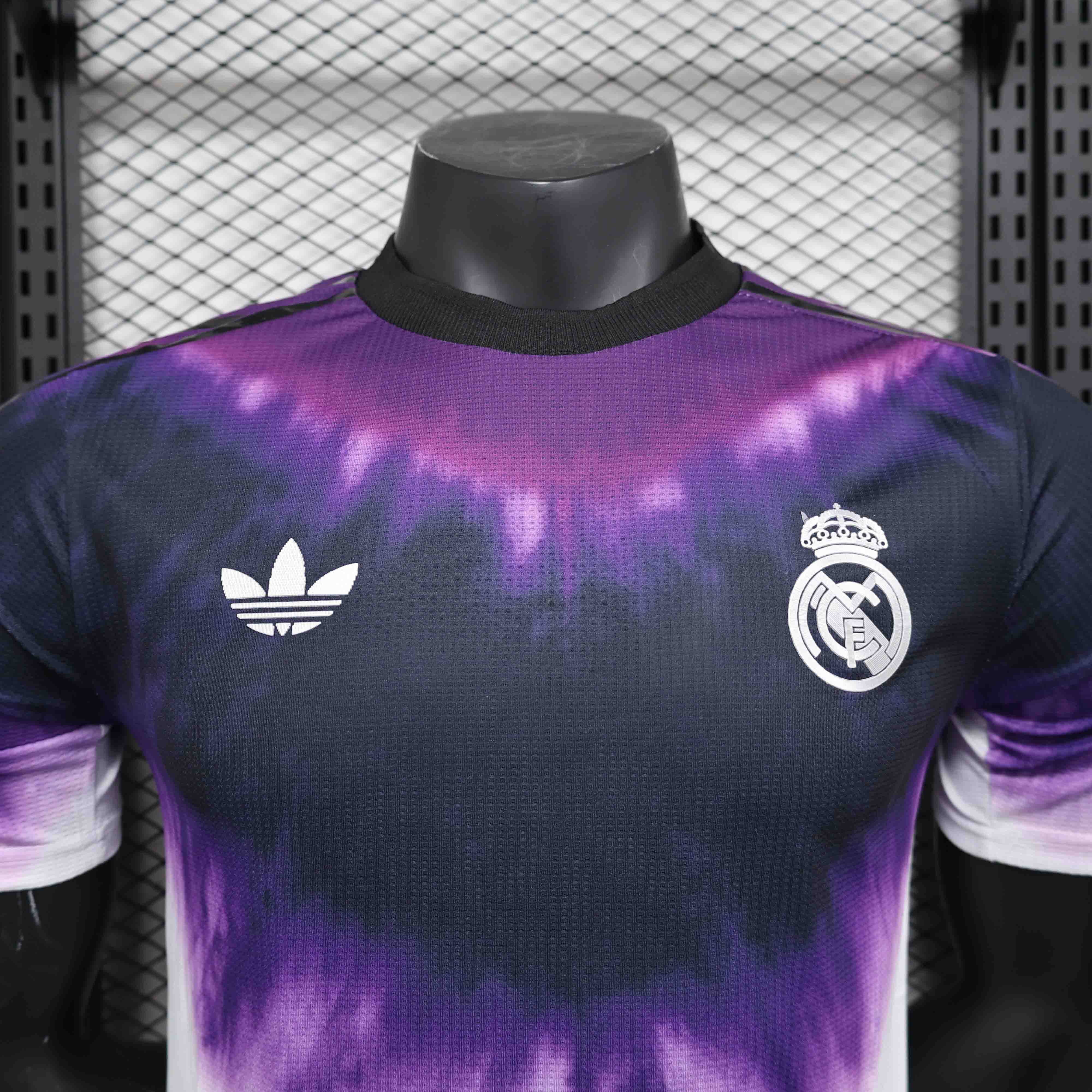 Real Madrid Authentic Soccer Jersey New Year Special Edition Shirt 2025/26