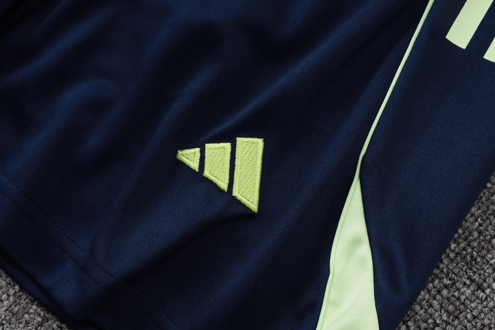 Real Madrid Training Jersey Kit Green 2025/26