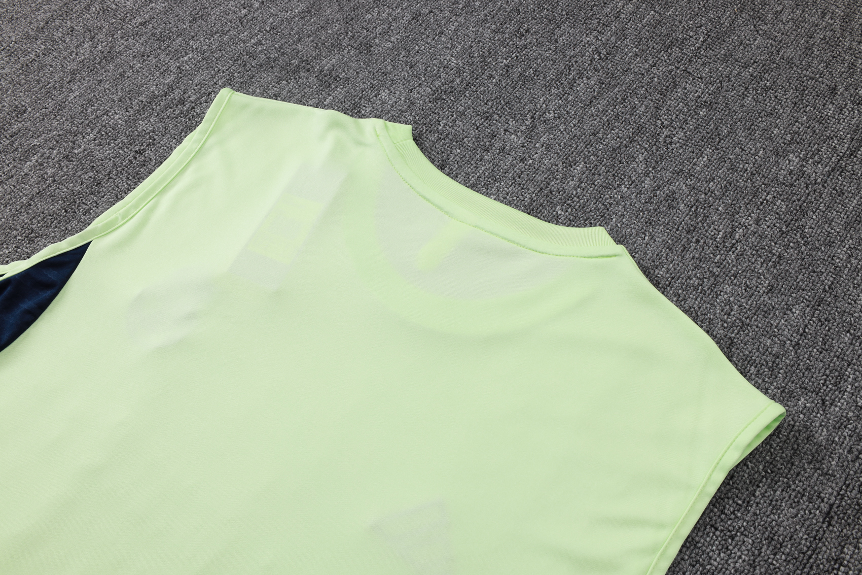 Real Madrid Sleeveless Training Kit Green 2025/26