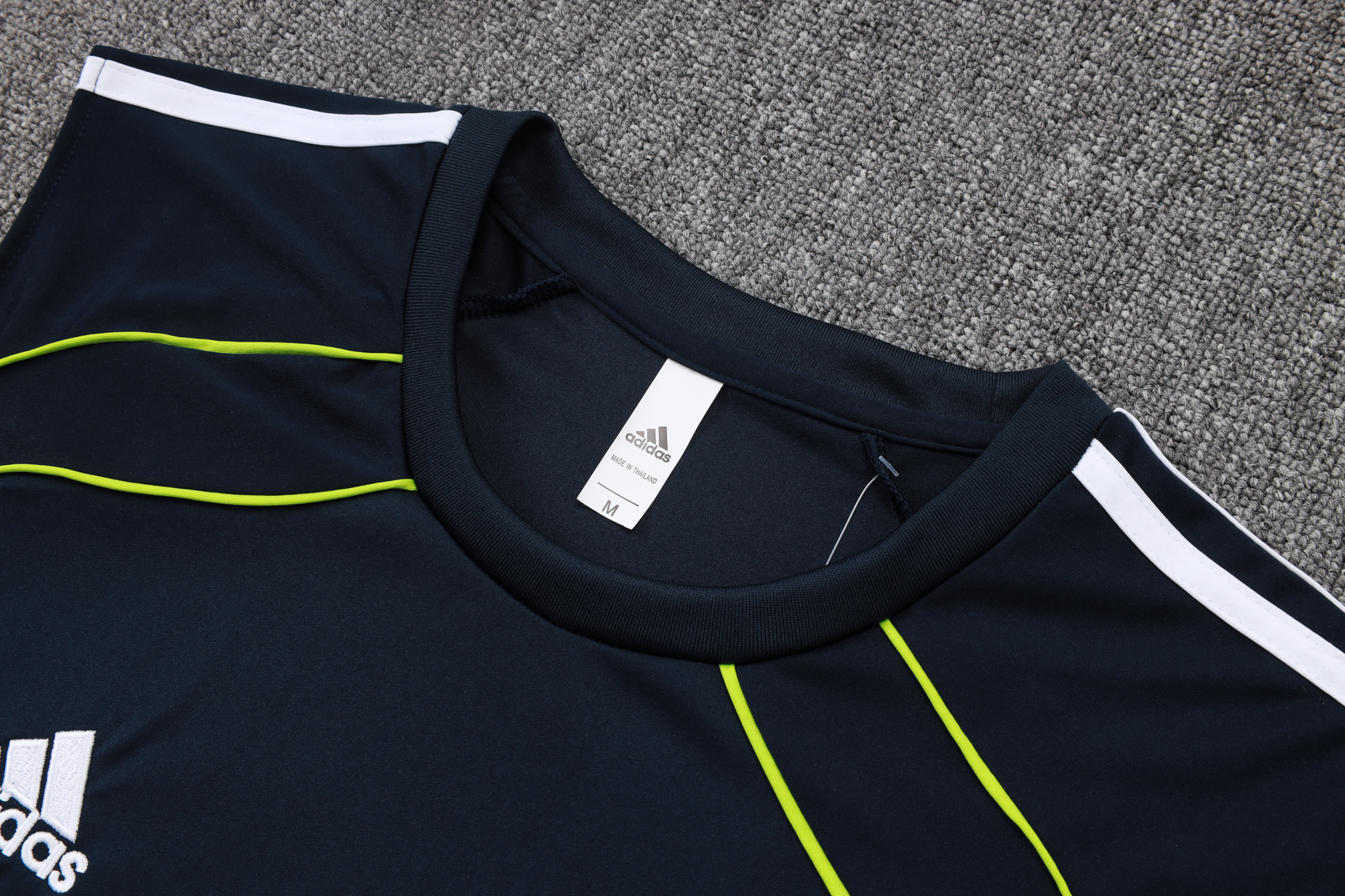 Real Madrid Sleeveless Training Kit 2025/26