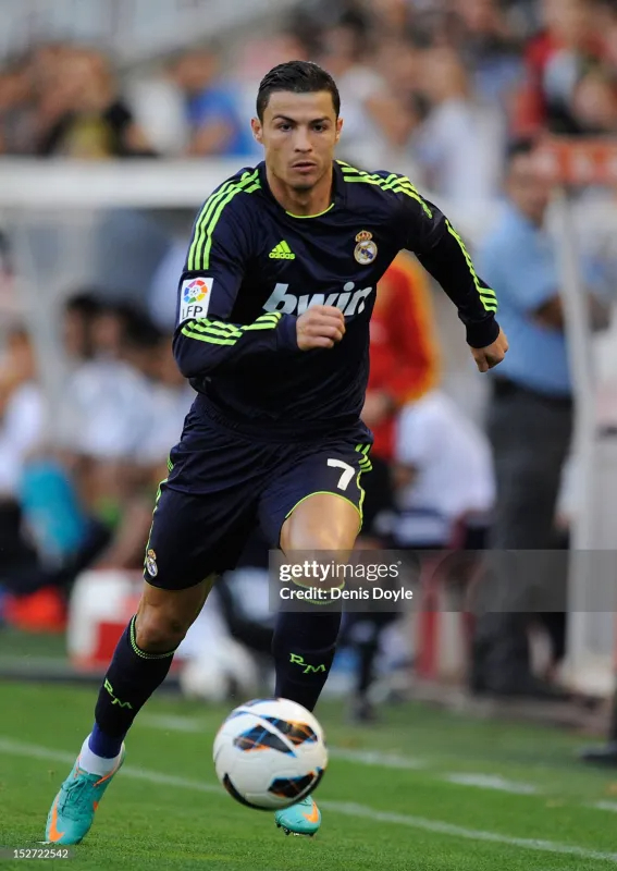 Real Madrid Authentic Retro Jersey Away Long Sleeve Soccer Shirt 2012/13