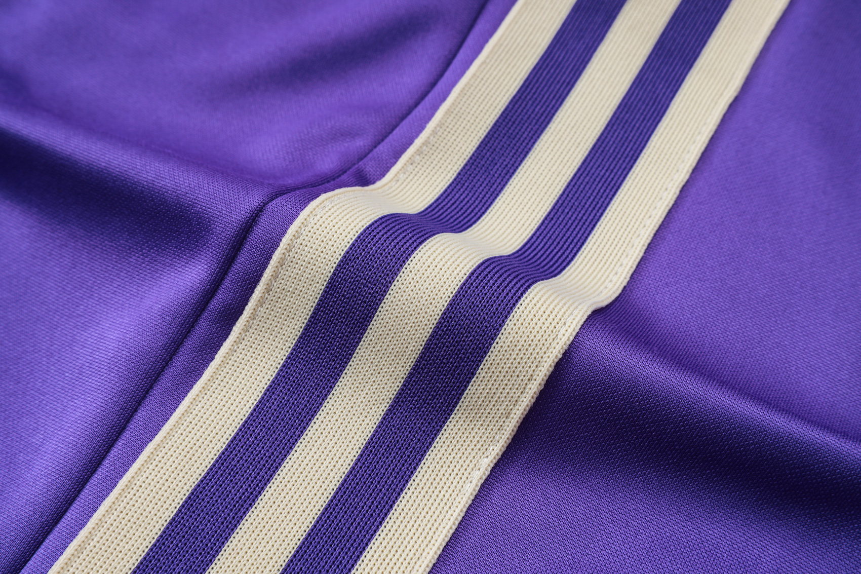 Real Madrid Training Kit (Polo+Pants) Apricot 2025/26