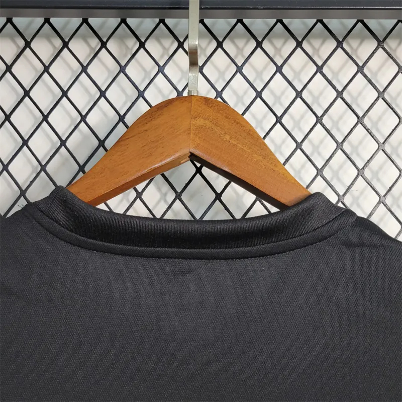 Real Madrid Retro Jersey Away Soccer Shirt 2017/18