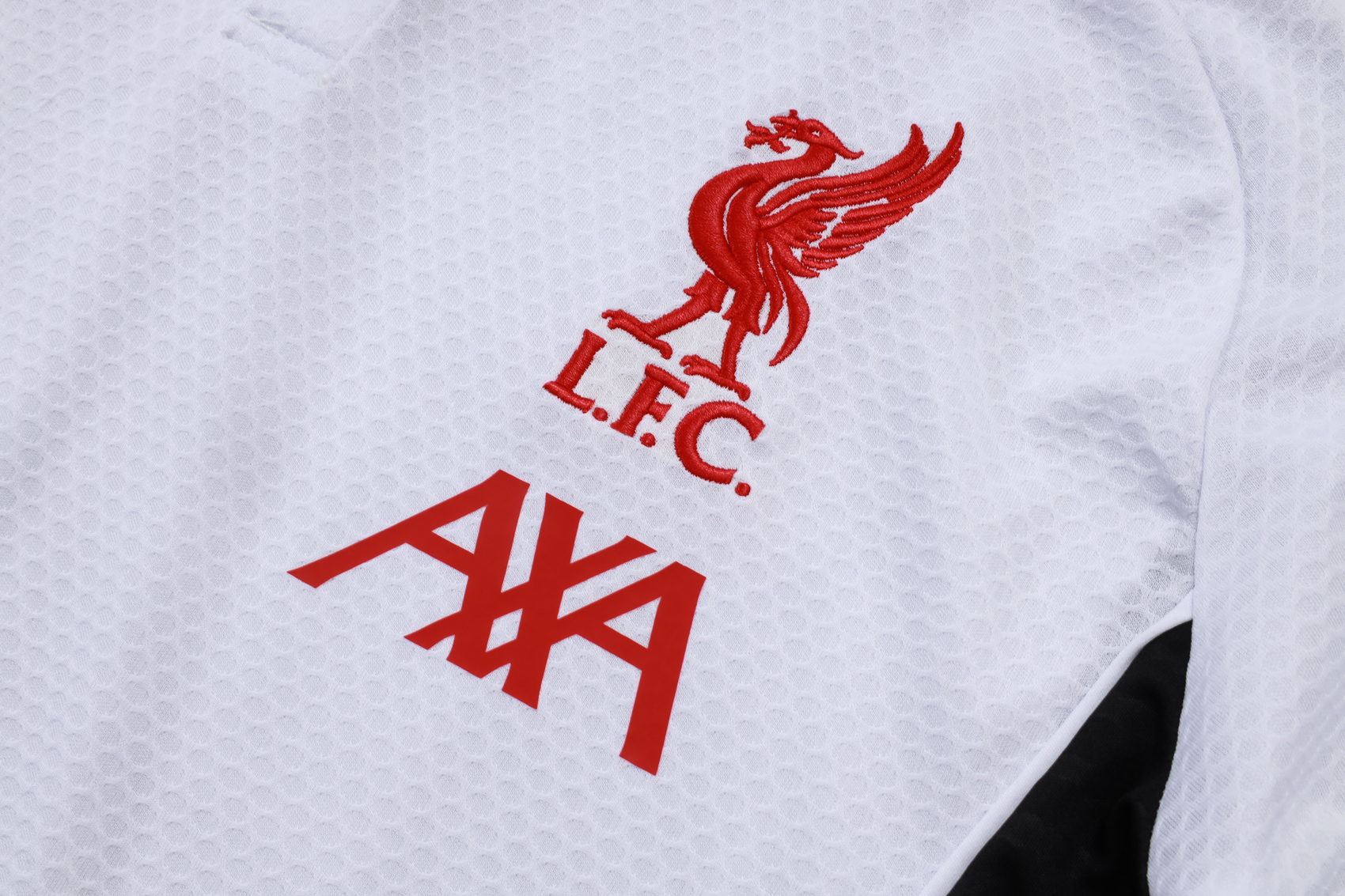 Liverpool Training Kit (Polo+Pants) White 2025/26