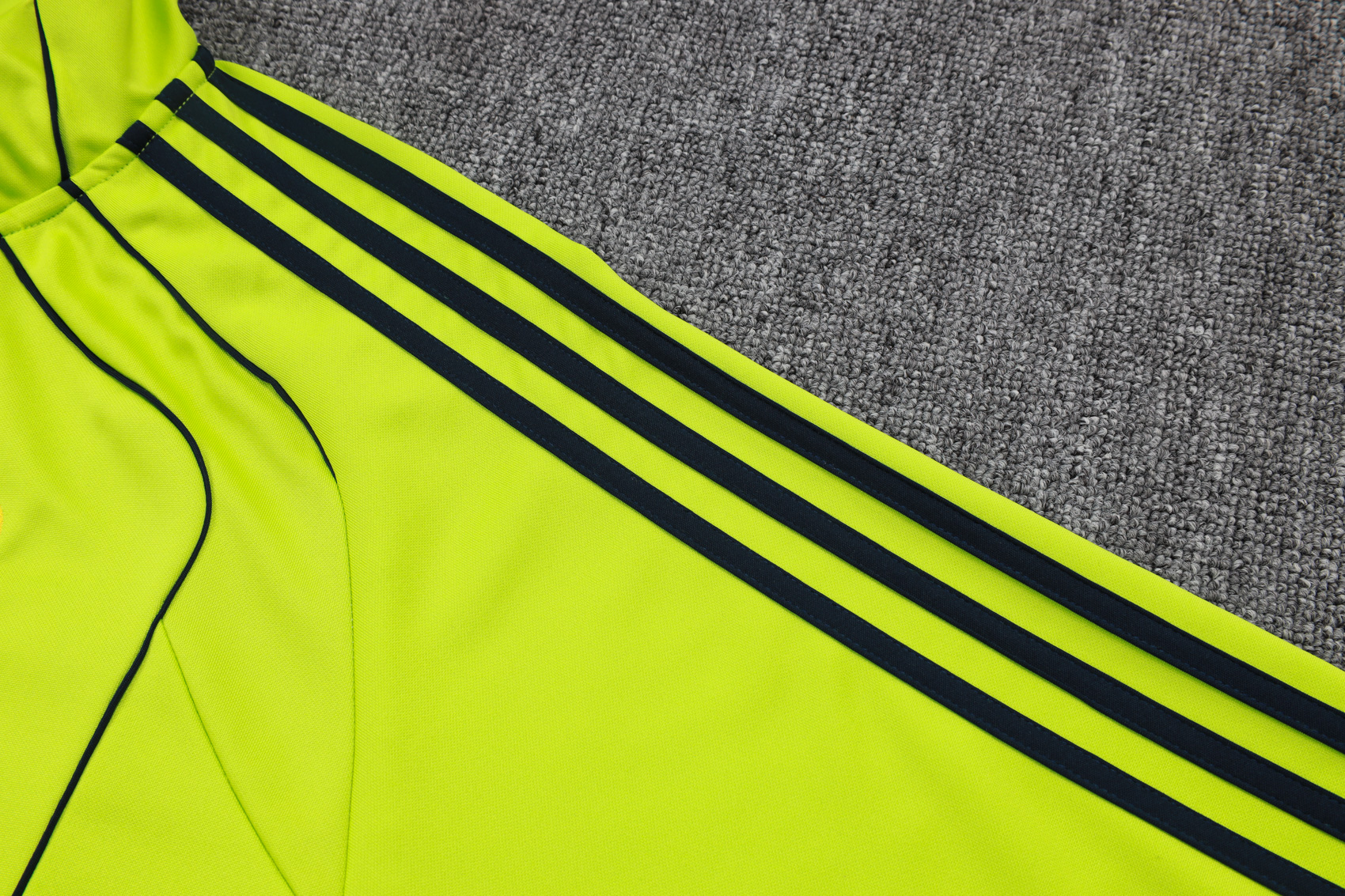 Real Madrid Training Kit (Jacket+Pants) Green 2025/26